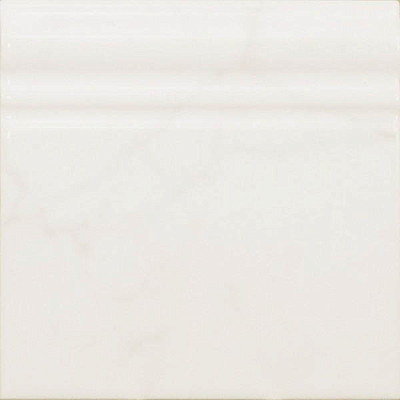 Плинтус Carrara Skirting (15x15)